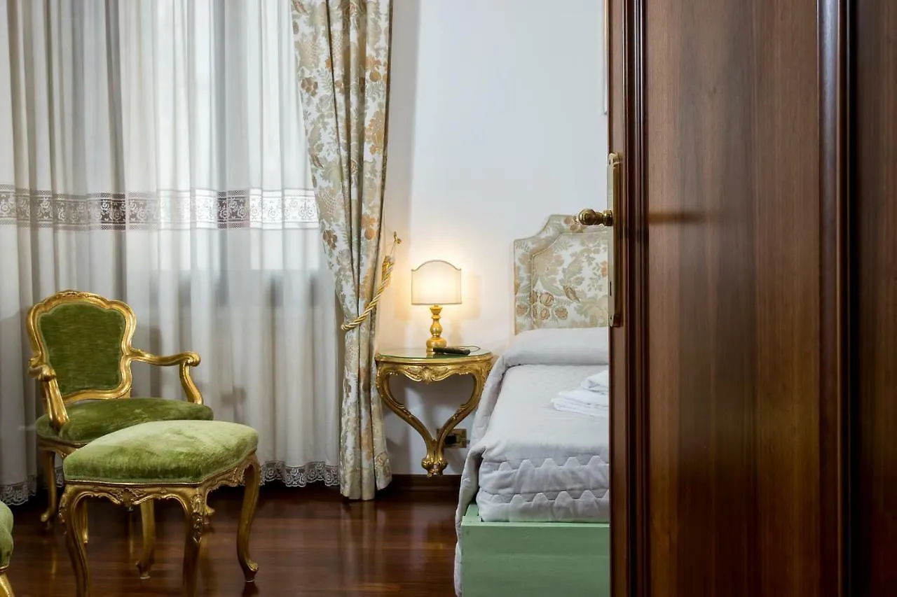 Apartment Residenza Calle Larga San Marco Venedig