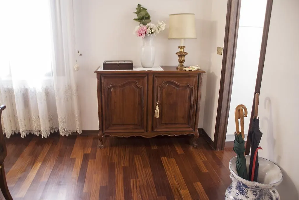 Residenza Calle Larga San Marco Venice Apartment